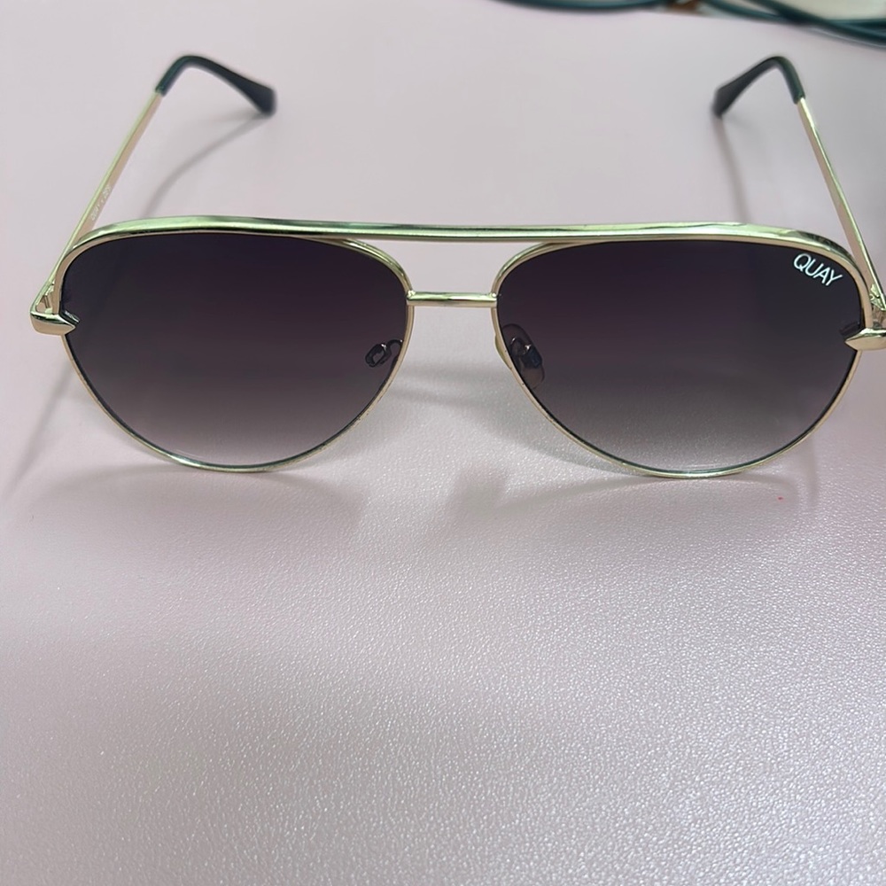QUAY Australia X Desi Perkins high key sunglasses in Sahara